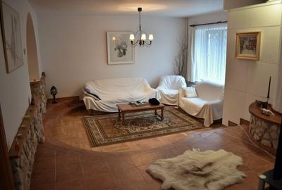 Casa 7 camere mobilata si utilata modern POIANA BRASOV