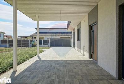 Casă cu 5 camere cu Teren 657 Mp în Florilor - 11