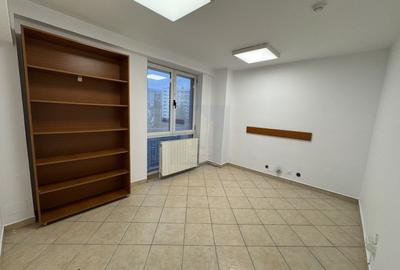 Spatiu de birouri de vanzare in zona *Natiunile Unite* - 19