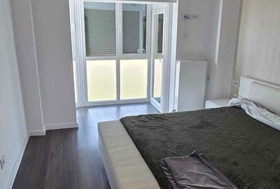 Apartament cu 4 camere decomandat în Central - 4