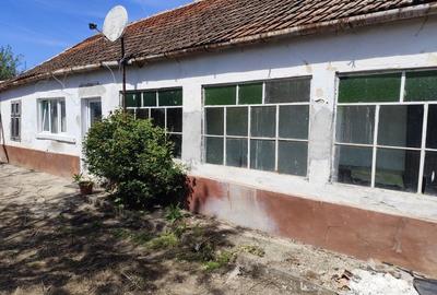 Casă cu 3 camere în Grăniceri - 4