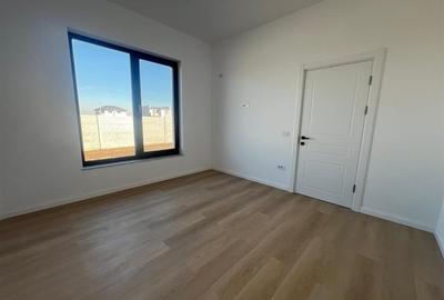 Casa de vanzare Com.Berceni strada Aviatorilor - 12