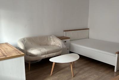 Garsonieră decomandată în Zorilor