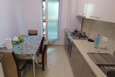 Apartament cu 3 camere decomandat, mobilat în Central - 2