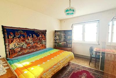 Apartament cu 3 camere semidecomandat în Central - 9