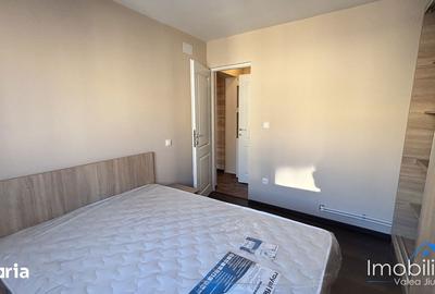 Apartament cu 3 camere decomandat în Petros - 7
