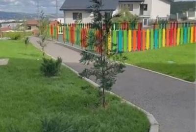 Apartament cu 2 camere semidecomandat în Florești - 1