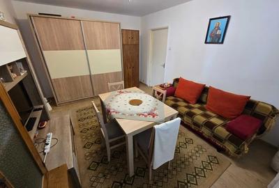 Apartament Semidecomandat Gemenii - 1