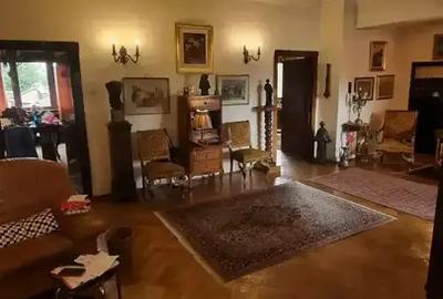 Apartament cu 5 camere semidecomandat, mobilat în Armeneasca - 7