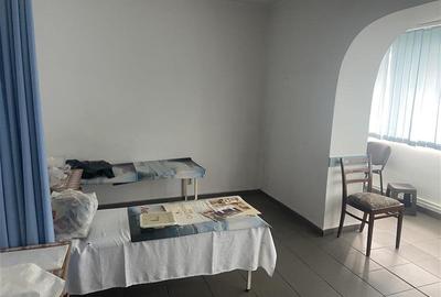 Spațiu comercial, de 72 mp, în Central - 2