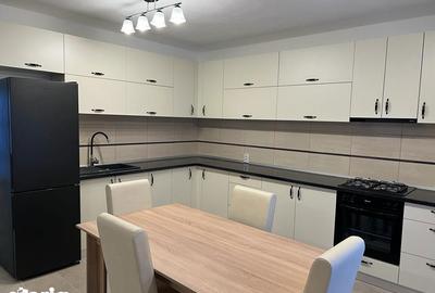 Casă cu 4 camere cu Teren 250 Mp în Ulmi - 15