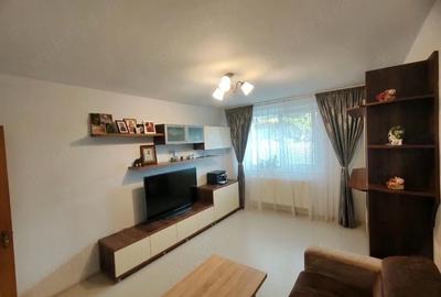 Apartament cu 2 camere decomandat în Trivale - 5