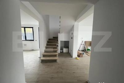 Casă cu 3 camere cu Teren 280 Mp în Bariera Vâlcii