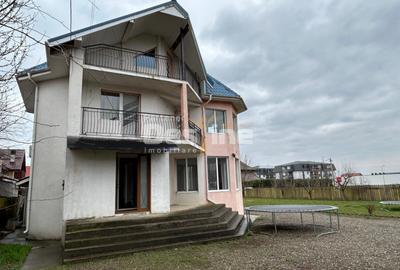 Casă individuală cu 6 camere cu Canalizare în Ciritei - 2