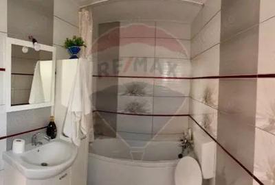 Casa / Vila cu 5 camere de vanzare - 18