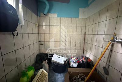 Apartament cu 2 camere, parter, zona Sagului - 2