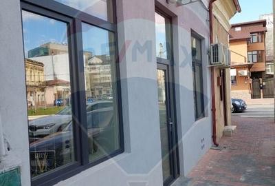 Spațiu comercial, de 53.799999237061 mp, în Unirii - 2