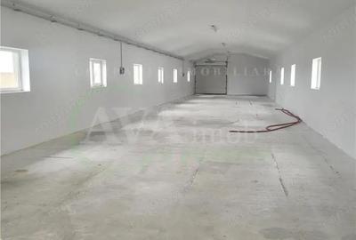 Spațiu comercial, de 370 mp, în Central - 16