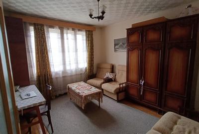 Casa de vanzare - complex imobiliar - 8