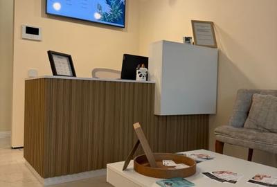 Spațiu comercial, de 76 mp, în Vitan Mall - 2