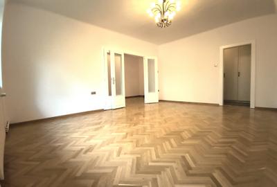 Apartament cu 2 camere decomandat, mobilat în Centrul Istoric - 8