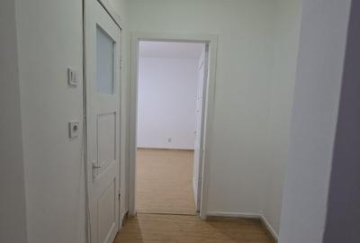 Obor,Mihai Bravu langa Primaria Sectorului 2 - 8