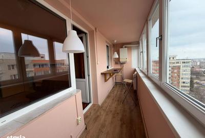Apartament cu 3 camere decomandat în Triaj - 1
