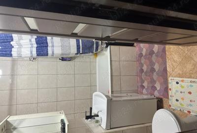 Apartament de vanzare - 3