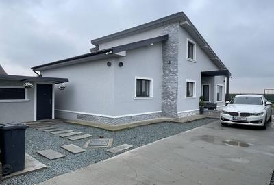 Casă cu 4 camere în Pasărea - 4