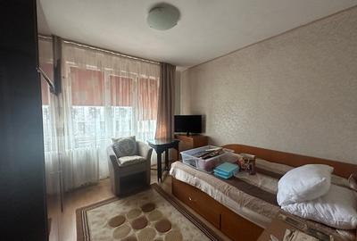 Apartament cu 3 camere semidecomandat în 1 Decembrie 1918 - 6