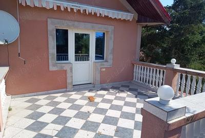 Casă cu 5 camere cu Teren 1000 Mp în Postăvari - 3