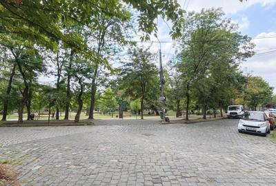 Apartament cu 2 camere semidecomandat, mobilat în Central - 38