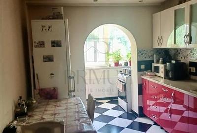 ARADULUI - Bloc Izolat - 4 Camere - 2 bai - PARTER - Centrala proprie - Clima - 4