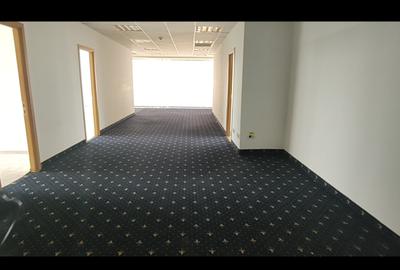 Birou, de 3,000 mp, în Aviației - 3