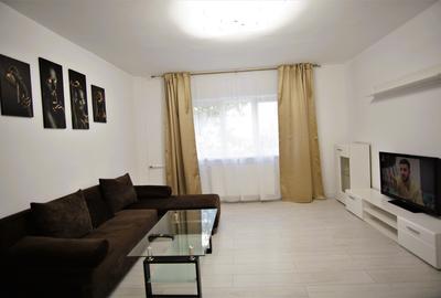 Apartament cu 3 camere decomandat, mobilat în Nerva Traian