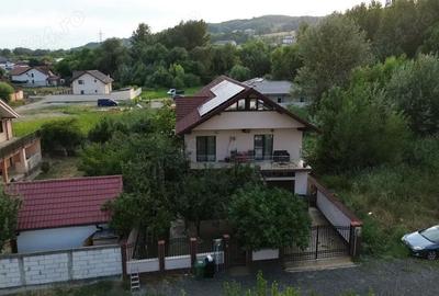 Casă cu 5 camere în Central - 6
