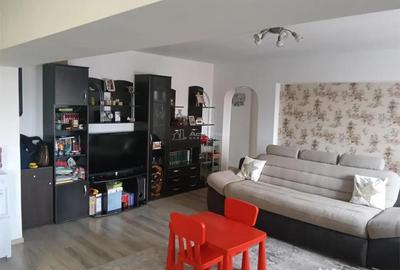 Apartament cu 3 camere decomandat în Cornetu - 9