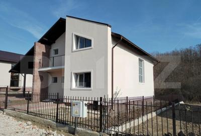 Casă cu 7 camere cu Teren 600 Mp în Central - 4