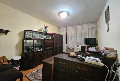 Apartament 4 camere, etaj 2 zona Ion Creanga - 6