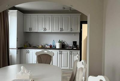 Casă individuală cu 7 camere cu Canalizare în Episcopia Bihorului - 3