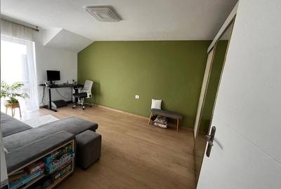 Apartament cu 4 camere semidecomandat în Telegrafului - 1