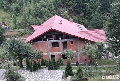 Casă cu 4 camere în Valea Neagră - 2