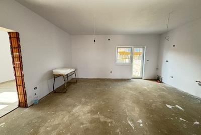 Duplex cu 3 camere cu Canalizare în Moșnița Nouă - 4