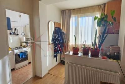 Garsonieră semidecomandată în Calea București - 2