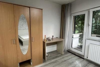 Garsonieră decomandată în Central