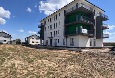Apartament cu 2 camere decomandat în Giroc - 1