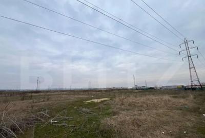 Teren de 2022 mp, în Central - 1