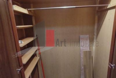 Apartament cu 3 camere semidecomandat în Alexandru Obregia - 22
