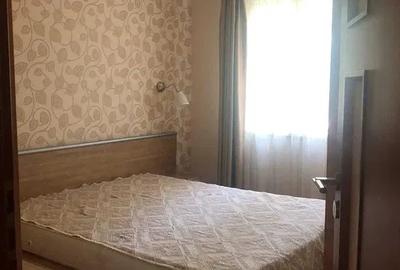 Apartament cu 2 camere decomandat, mobilat în Titan