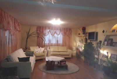 Casă cu 5 camere cu Teren 1000 Mp în Sfântu Ilie - 9